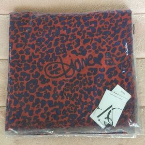 NWT Diane Von Furstenberg DVF Hanover Modal Scarf